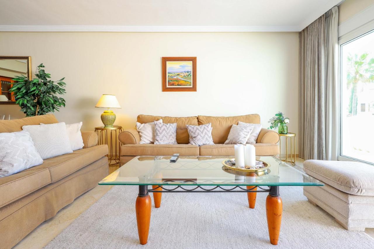 Monteros Palm - Sea & Pool View Marbella